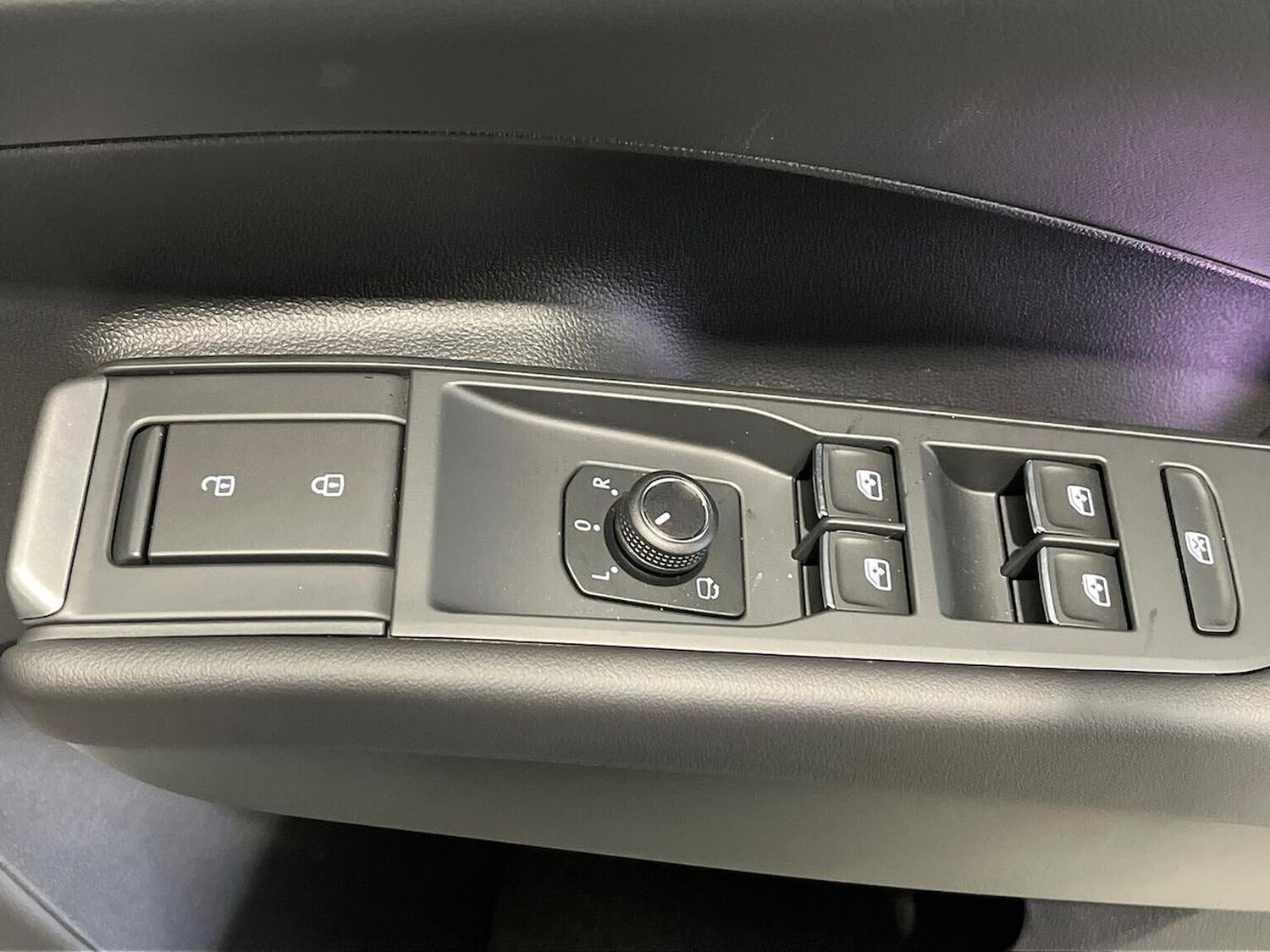 Used Volkswagen T-Roc 2026 for sale - 78195888: Photo 21