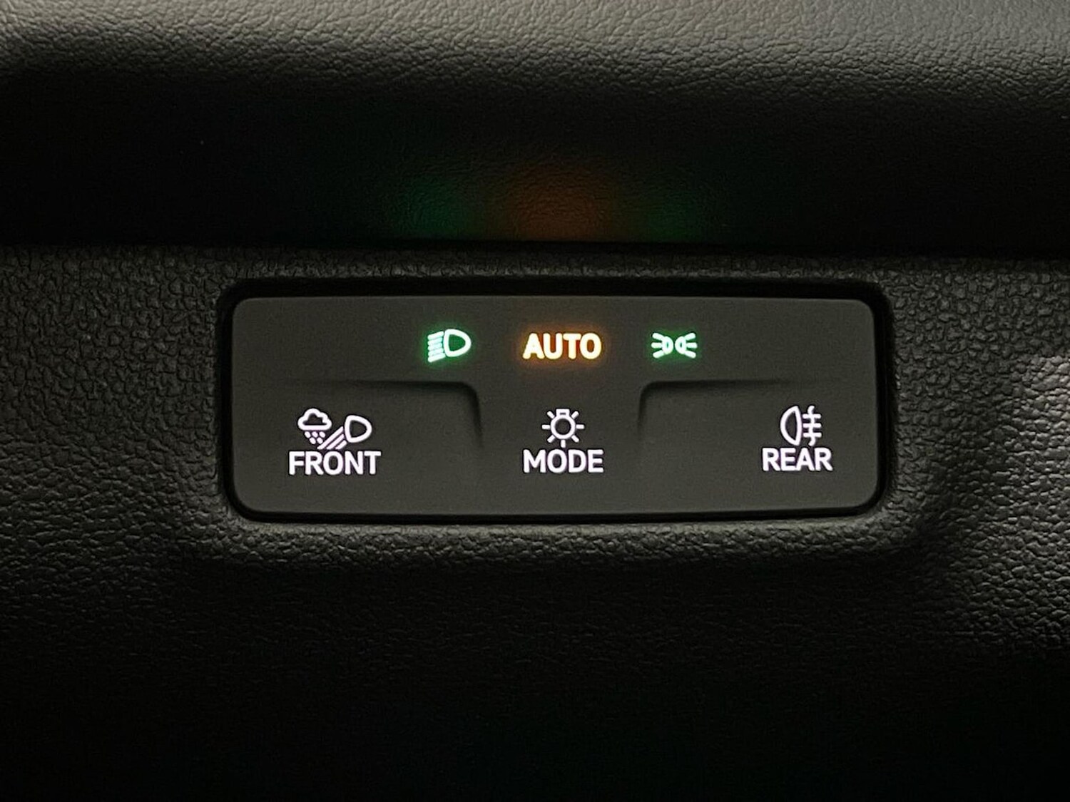 Used Volkswagen T-Roc 2026 for sale - 78195888: Photo 38