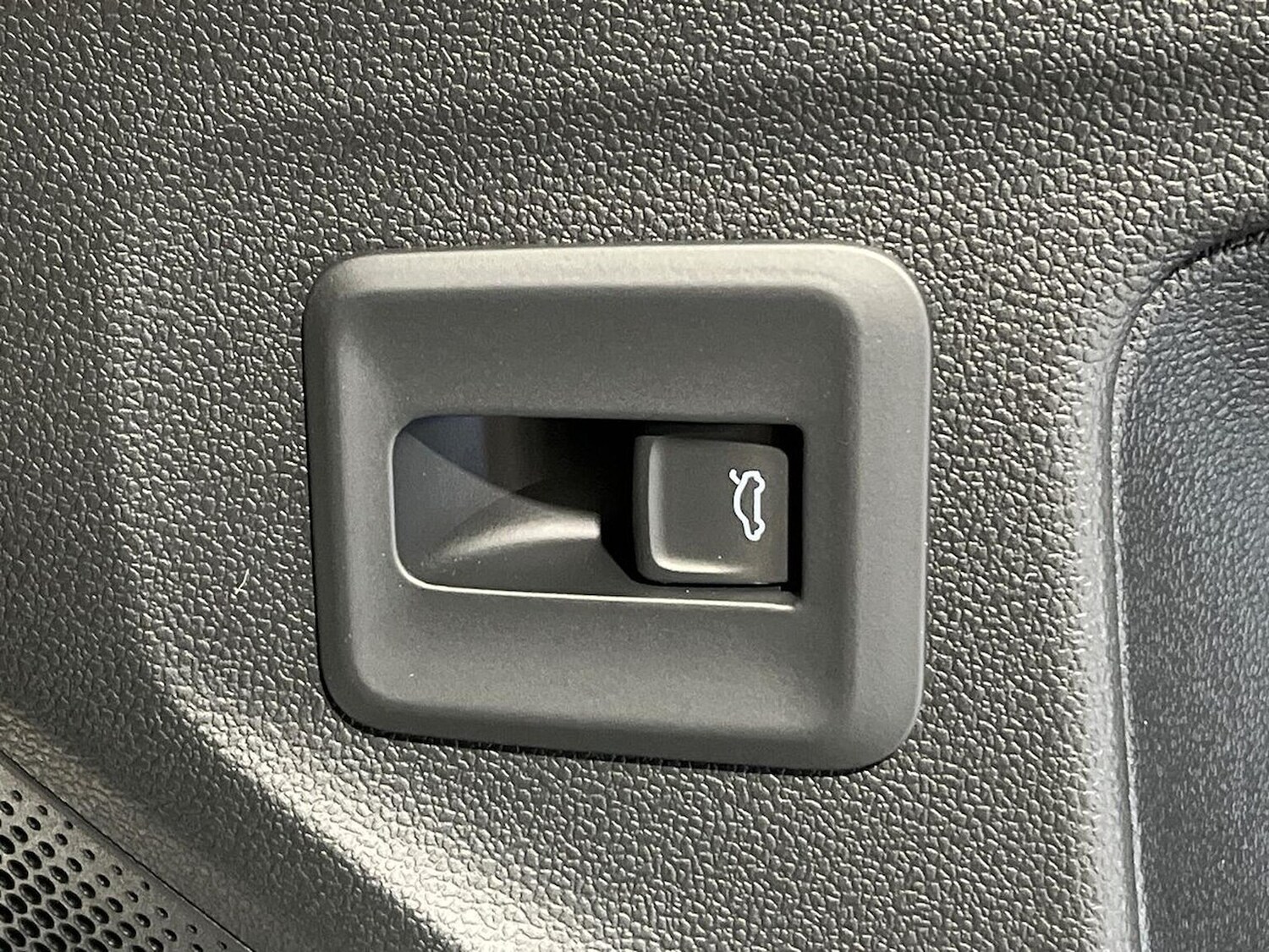 Used Volkswagen T-Roc 2026 for sale - 78195888: Photo 40