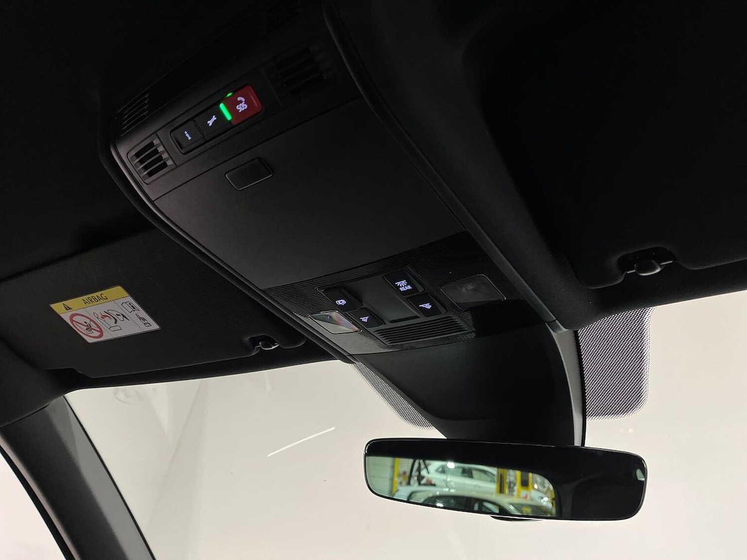 Used Volkswagen Tiguan 2023 for sale - 77916170: Photo 14