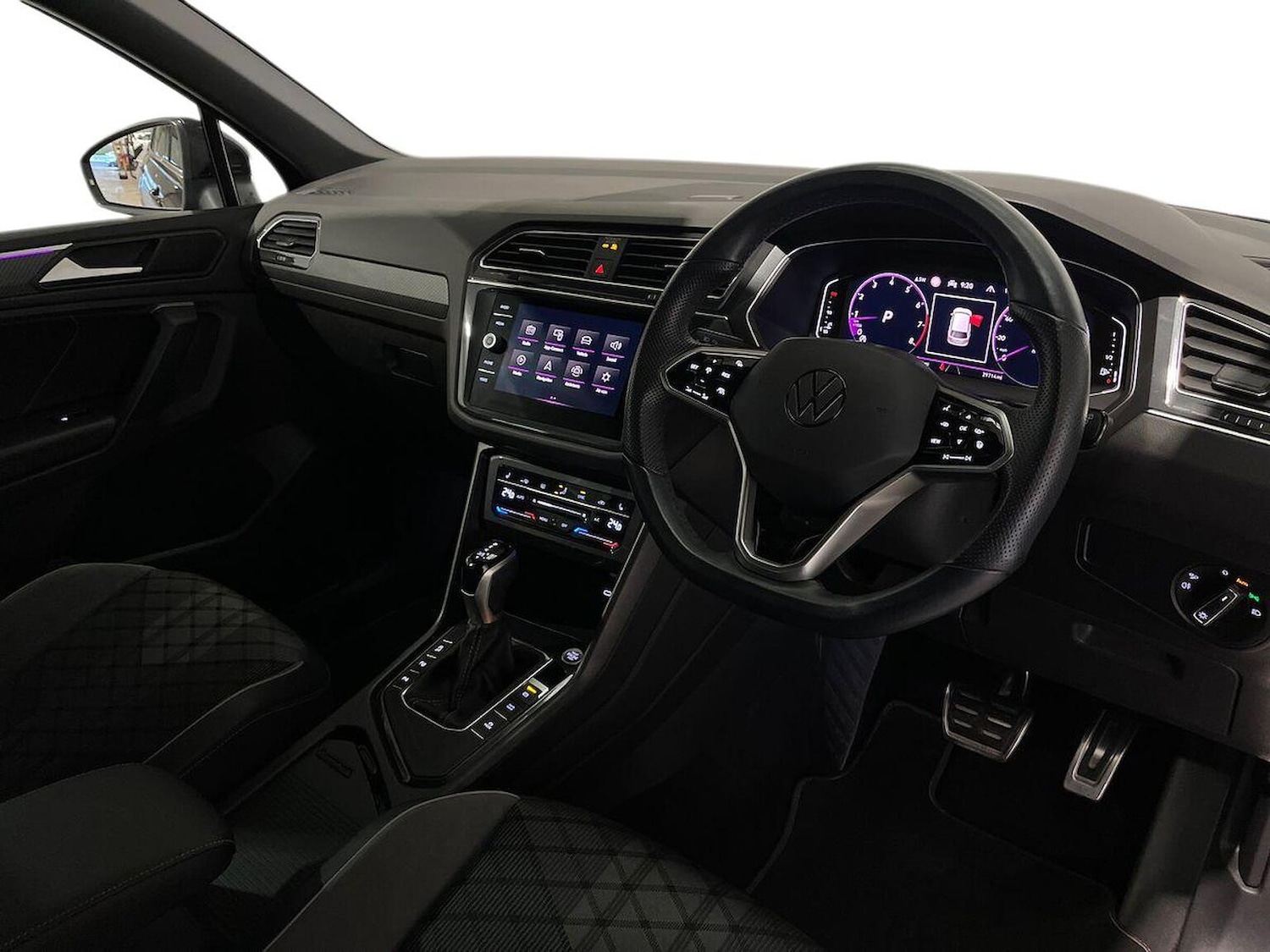 Used Volkswagen Tiguan 2023 for sale - 77916170: Photo 15