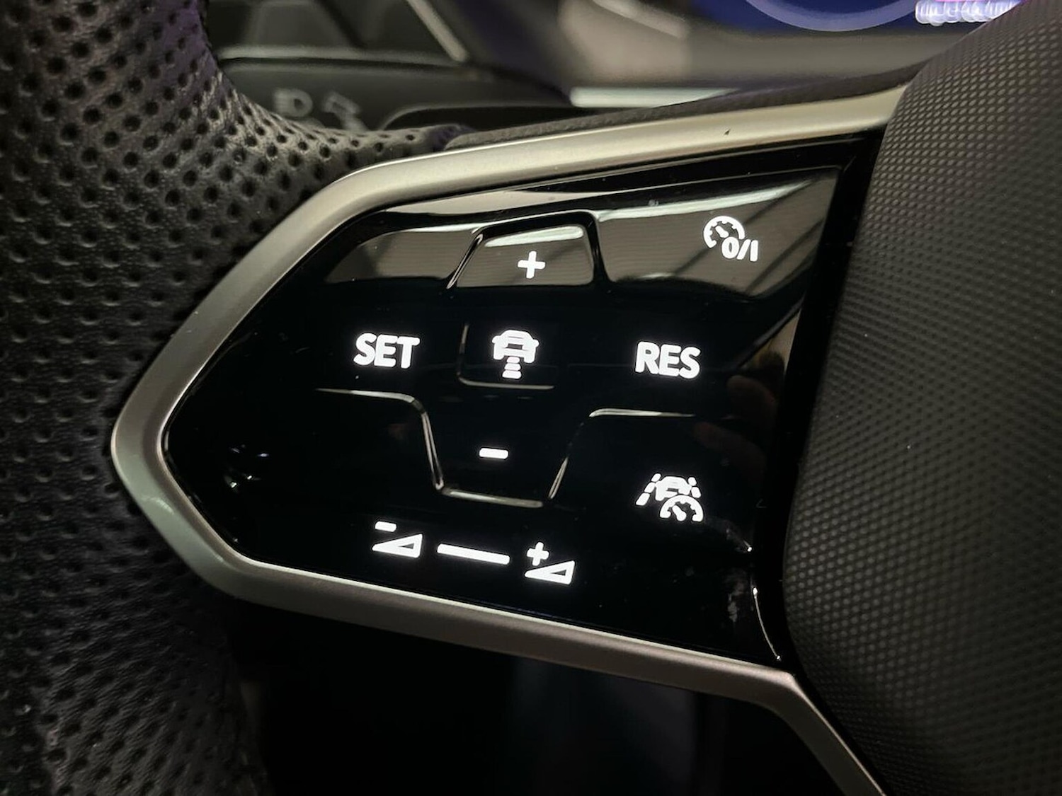 Used Volkswagen Tiguan 2023 for sale - 77916170: Photo 27