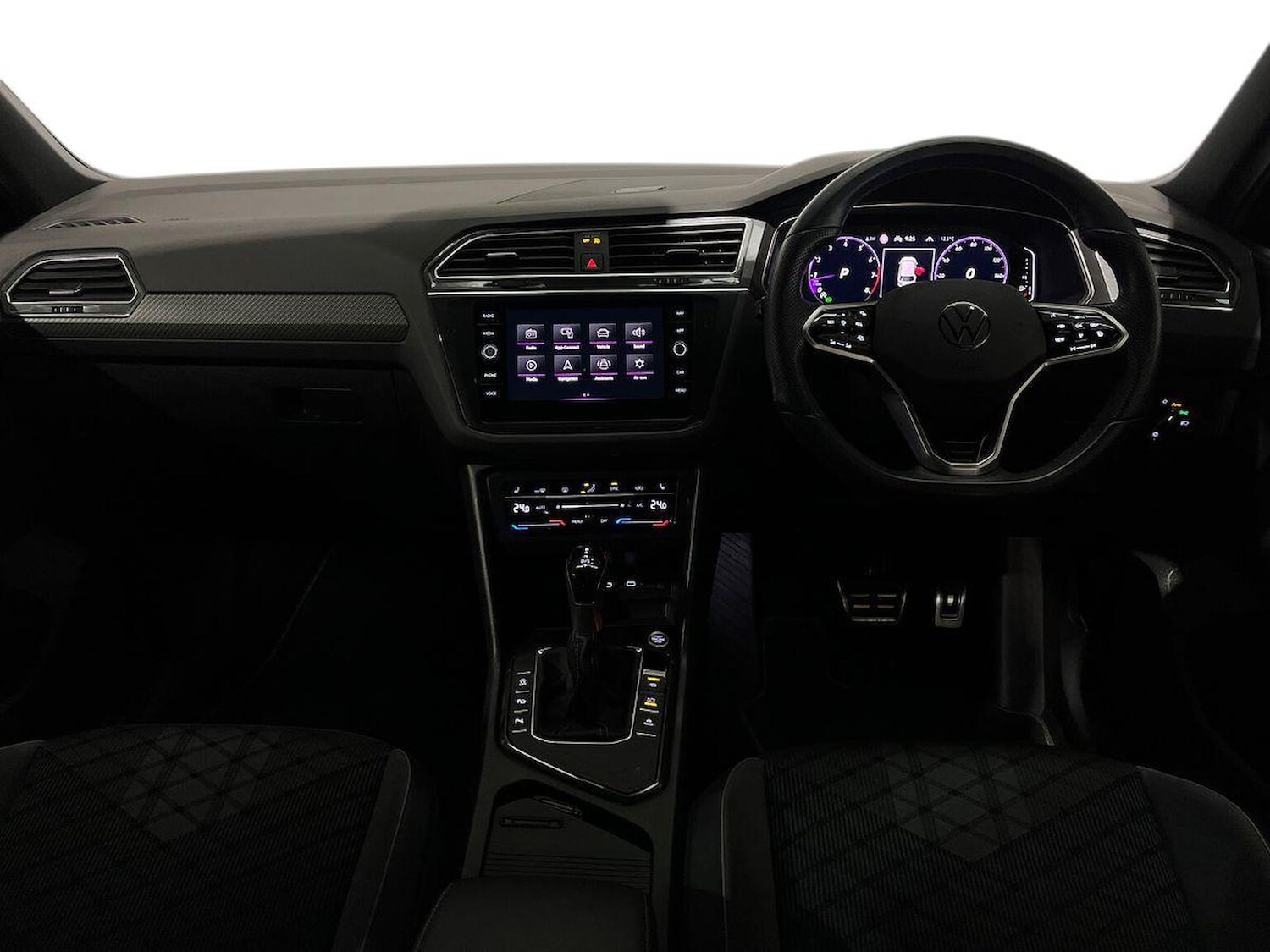 Used Volkswagen Tiguan 2023 for sale - 77916170: Photo 8