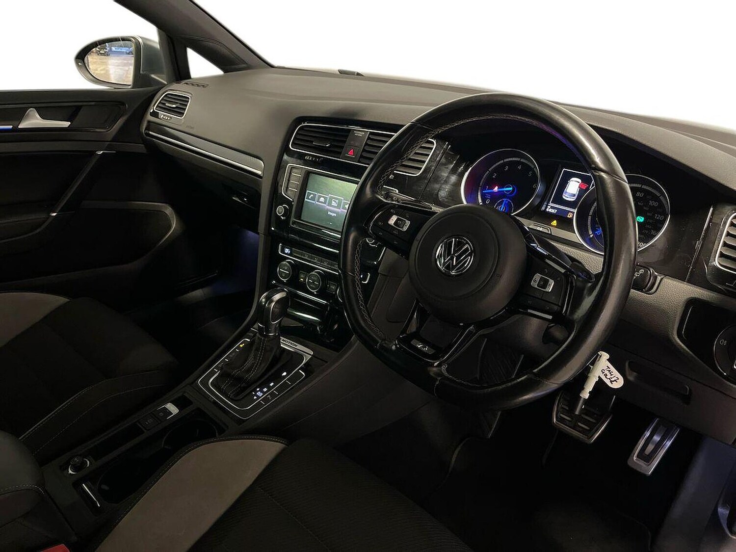 Used Volkswagen Golf 2015 for sale - 76504979: Photo 15