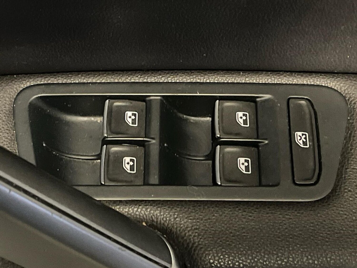 Used Volkswagen Golf 2015 for sale - 76504979: Photo 21