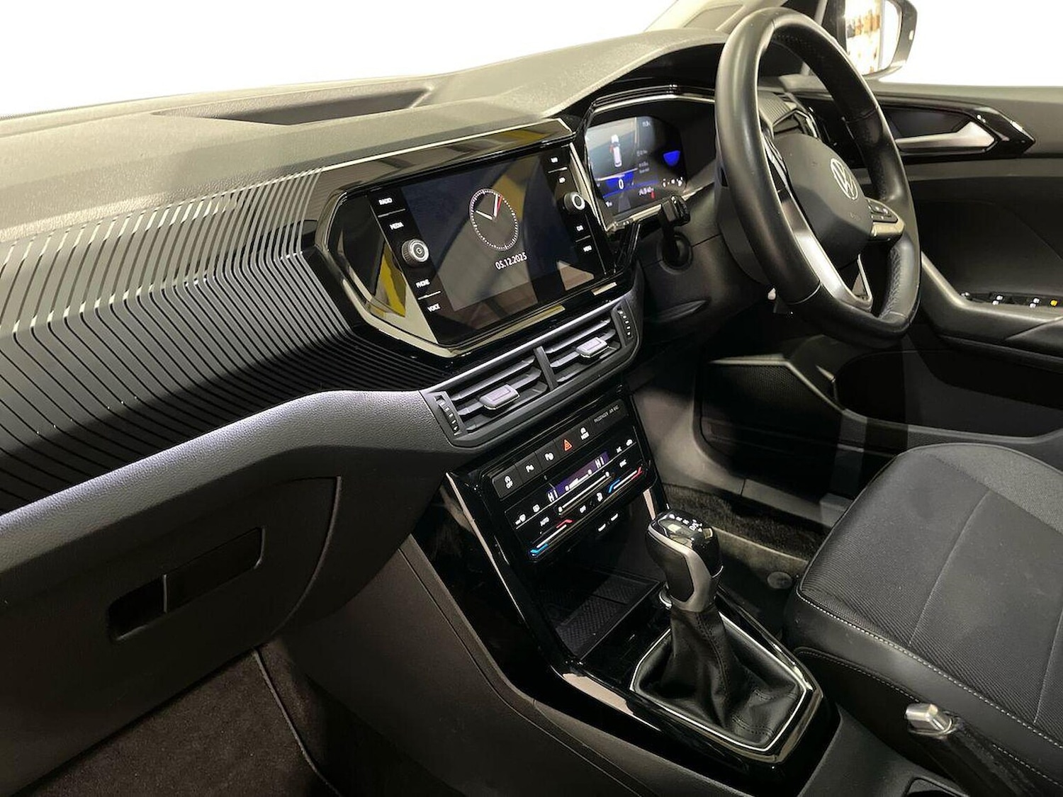 Used Volkswagen T-Cross 2023 for sale - 76831966: Photo 7