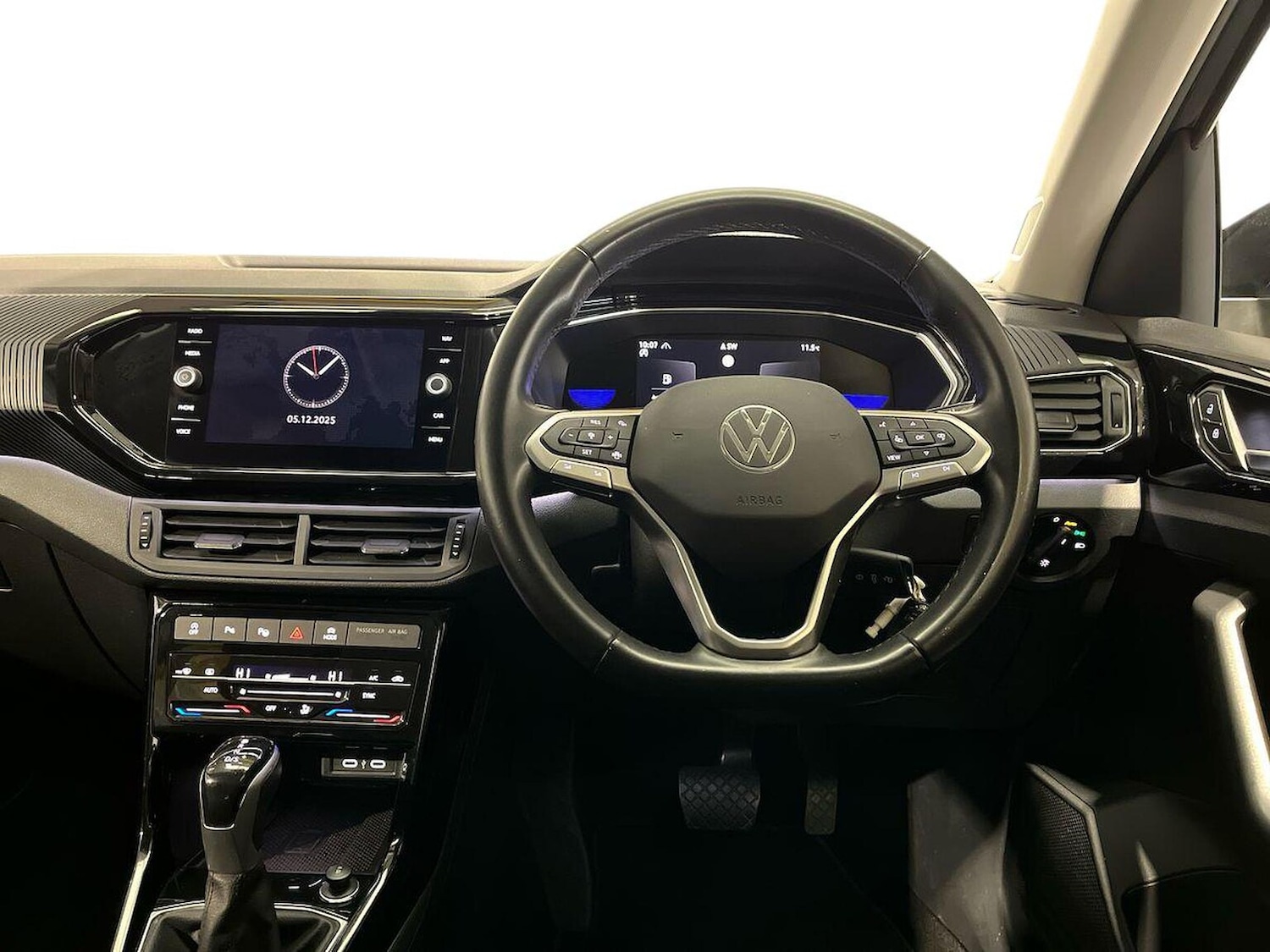 Used Volkswagen T-Cross 2023 for sale - 76831966: Photo 9