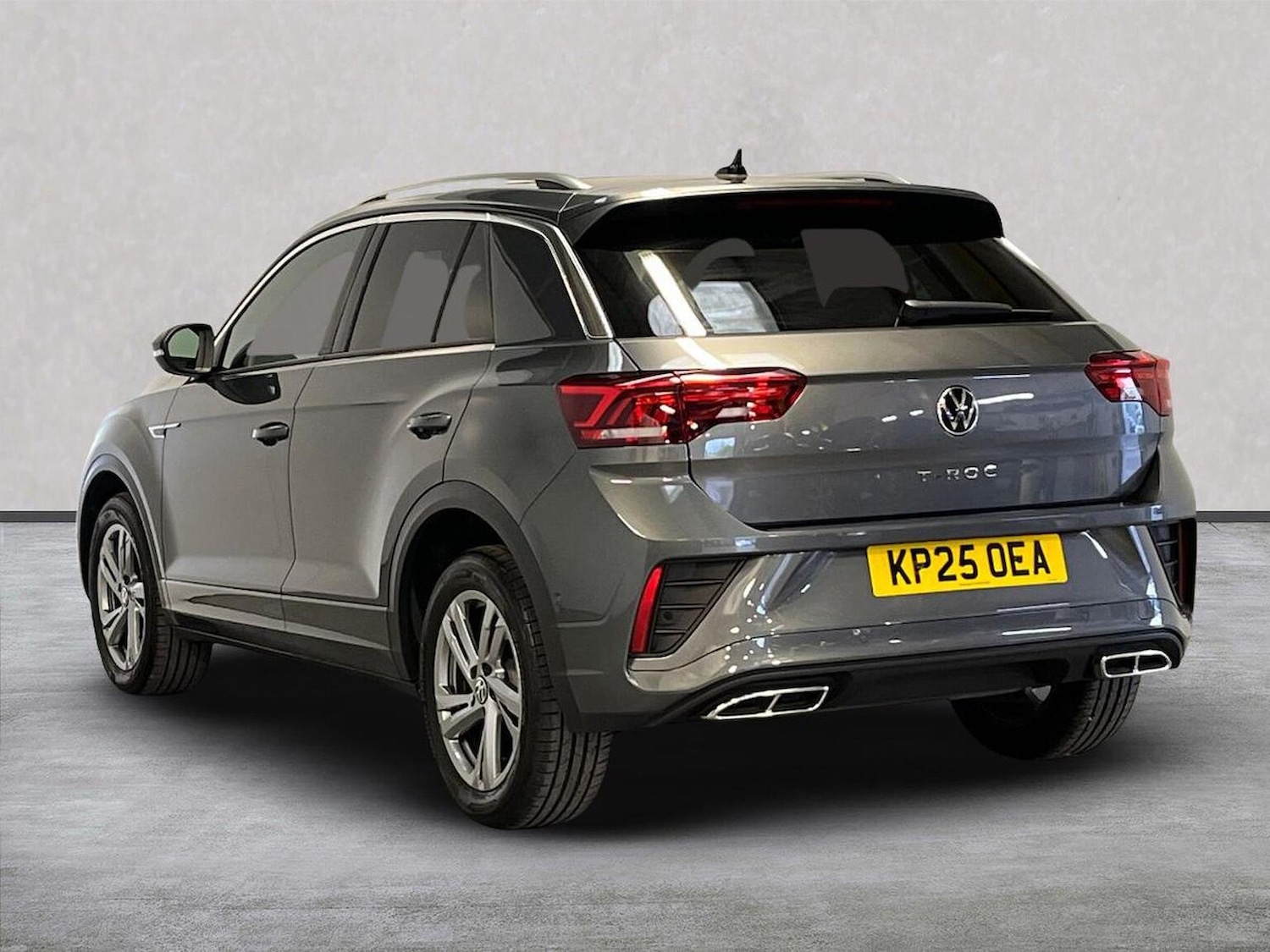 Used Volkswagen T-Roc 2025 for sale - 76046006: Photo 2