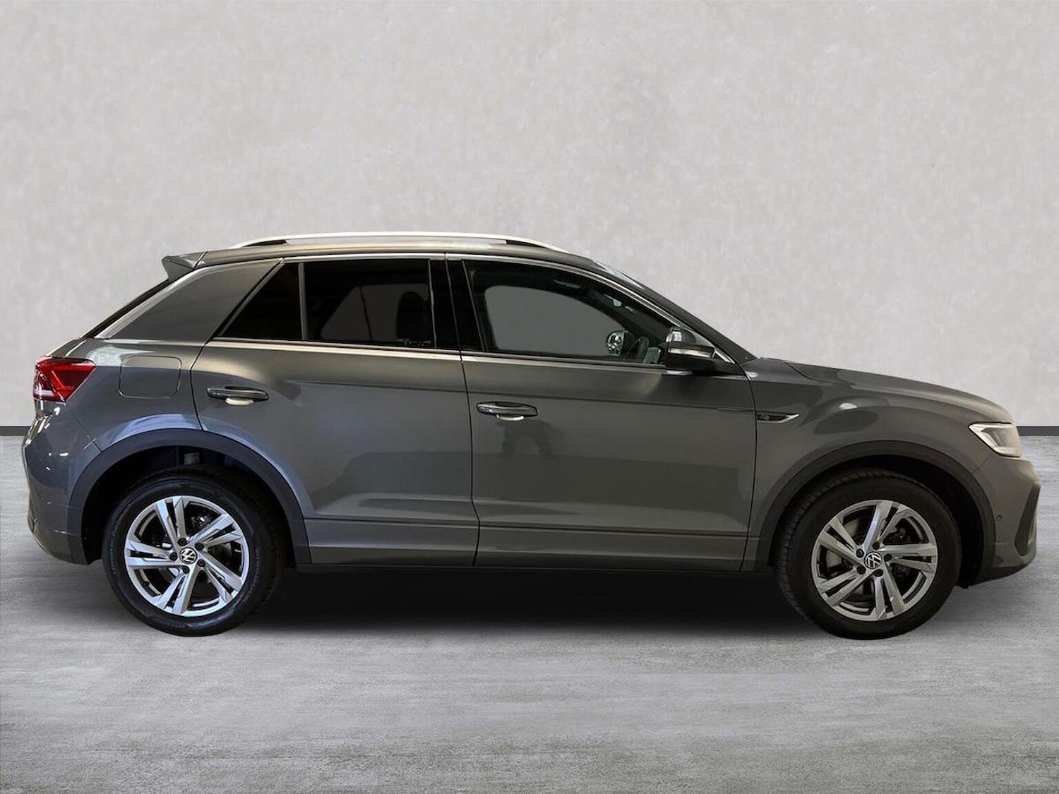 Used Volkswagen T-Roc 2025 for sale - 76046006: Photo 3