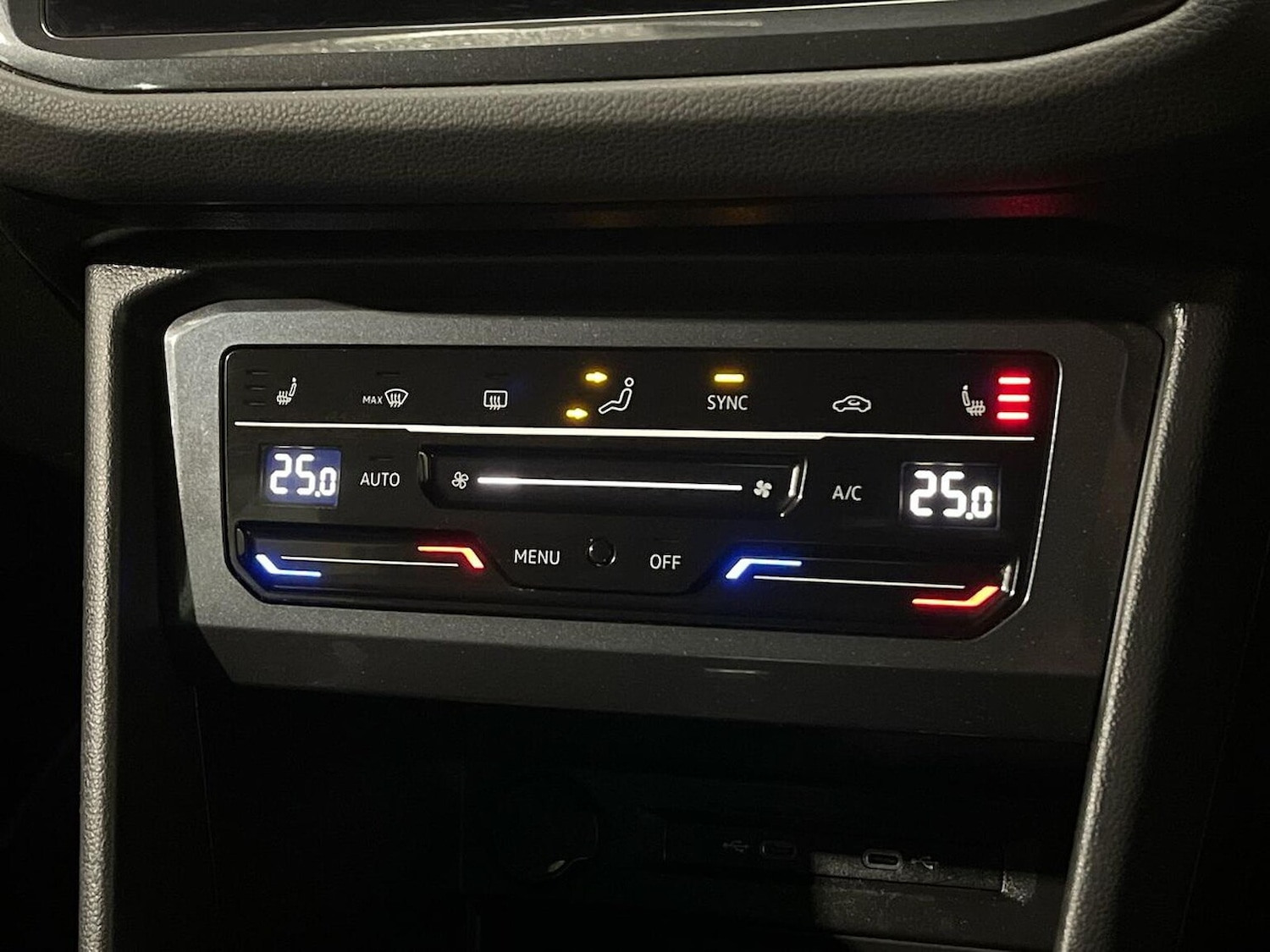 Used Volkswagen Tiguan 2022 for sale - 76763433: Photo 12