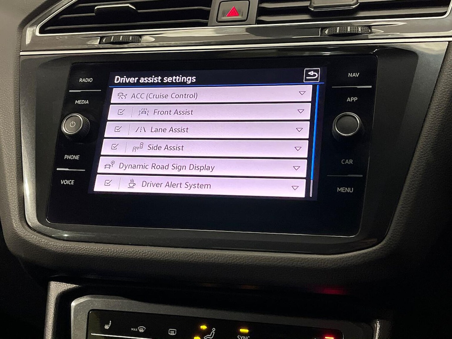 Used Volkswagen Tiguan 2022 for sale - 76763433: Photo 31