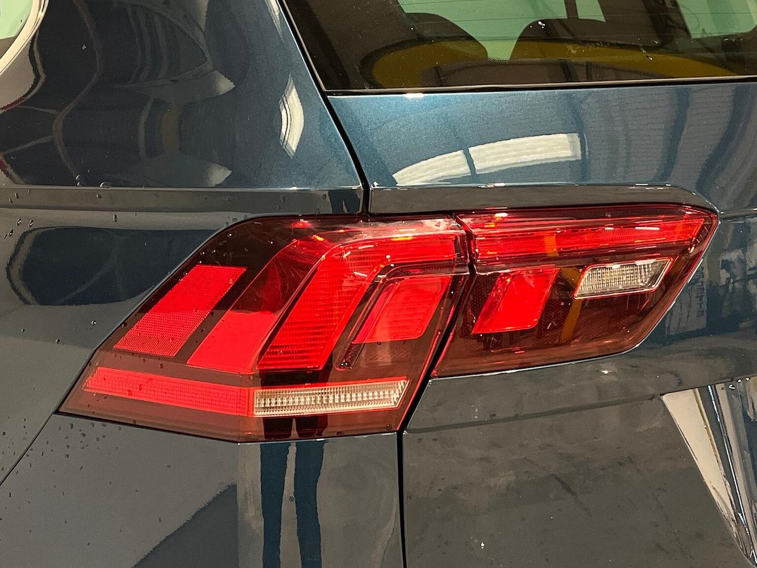 Used Volkswagen Tiguan 2022 for sale - 76763433: Photo 36