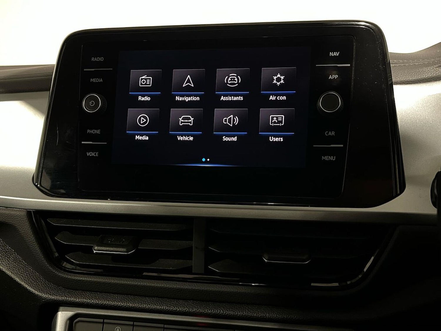 Used Volkswagen T-Roc 2022 for sale - 76770067: Photo 11