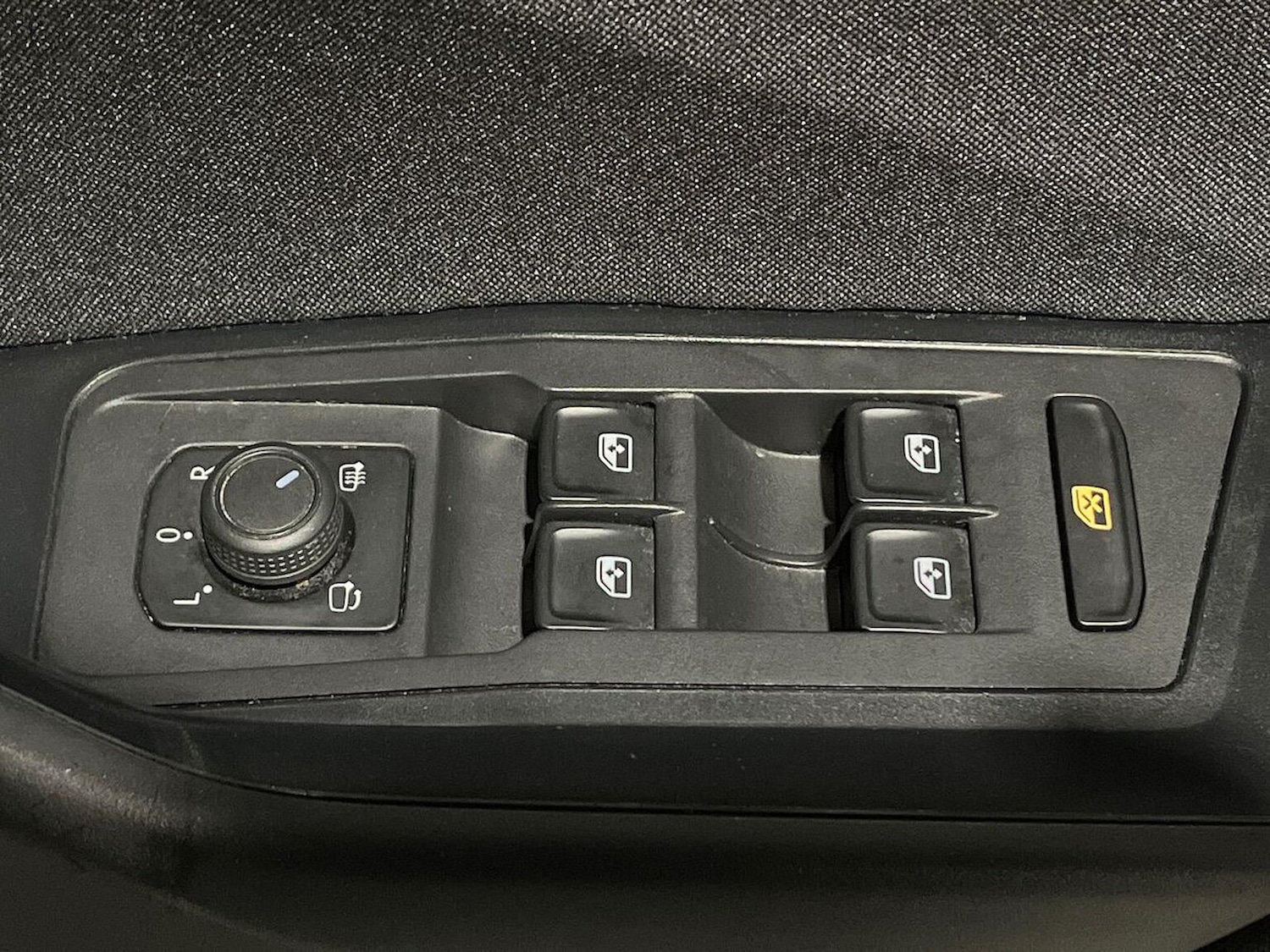 Used Volkswagen T-Roc 2022 for sale - 76770067: Photo 21