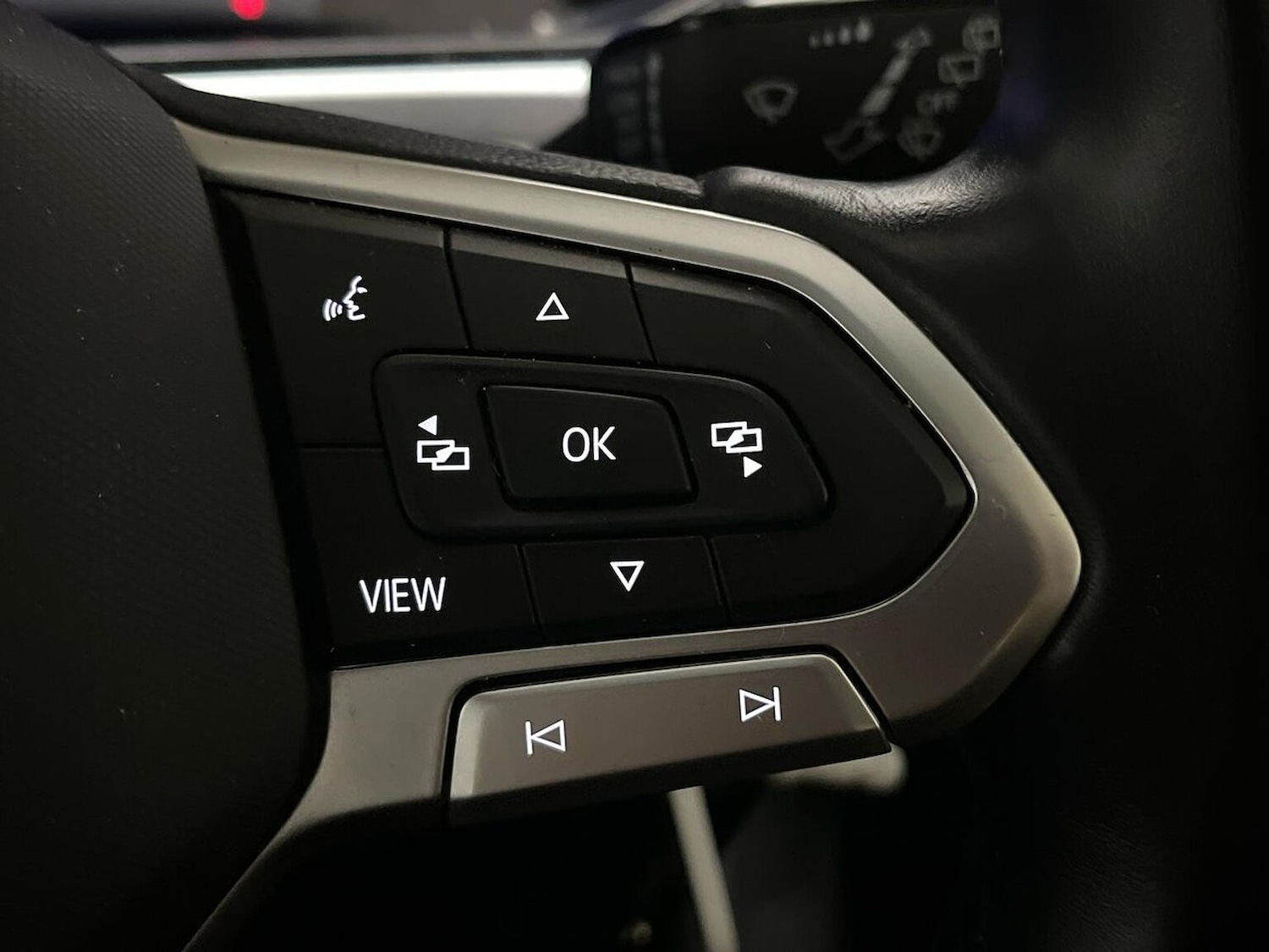 Used Volkswagen T-Roc 2022 for sale - 76770067: Photo 26