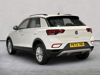 Used Volkswagen T-Roc 2022 for sale - 76770067: Photo