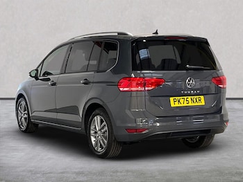 Used Volkswagen Touran 2025 for sale - 76164892: Photo 2