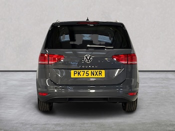 Used Volkswagen Touran 2025 for sale - 76164892: Photo 4