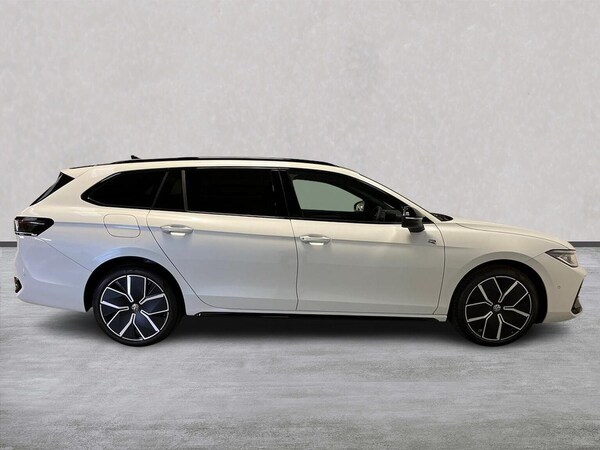 Used Volkswagen Passat 2025 for sale - 76293028: Photo 3