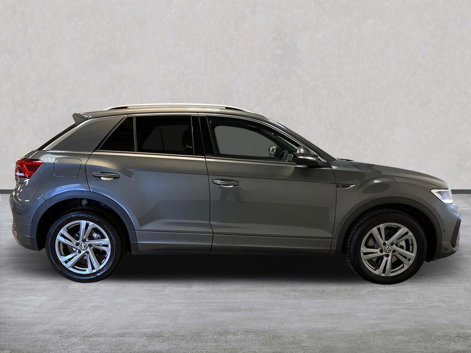 Used Volkswagen T-Roc 2025 for sale - 76076337: Photo 3