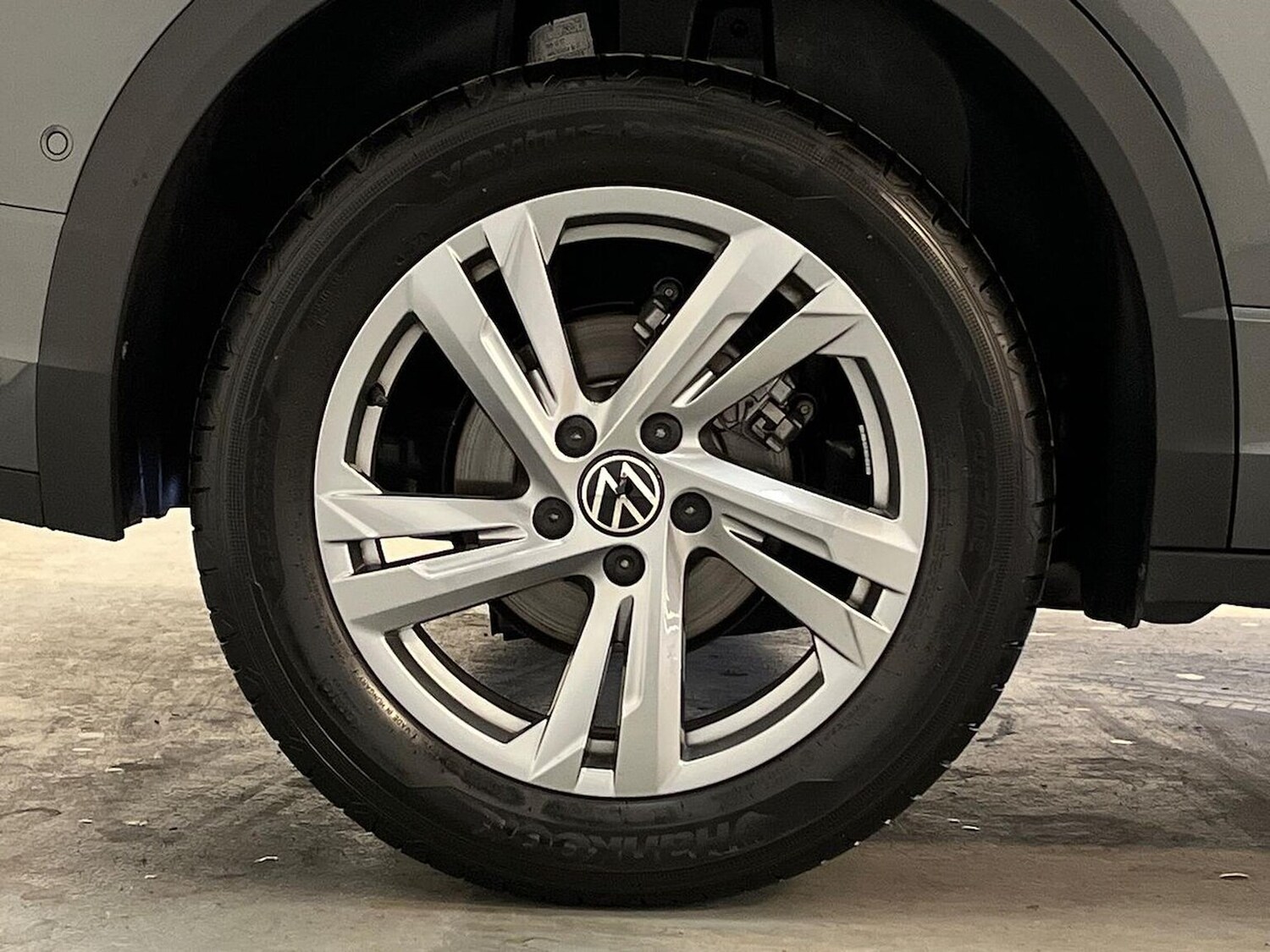 Used Volkswagen T-Roc 2025 for sale - 76076337: Photo 6