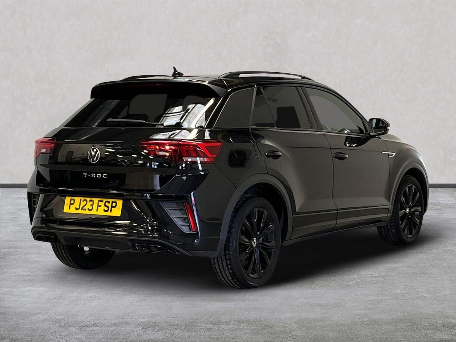 Used Volkswagen T-Roc 2023 for sale - 76144316: Photo 18