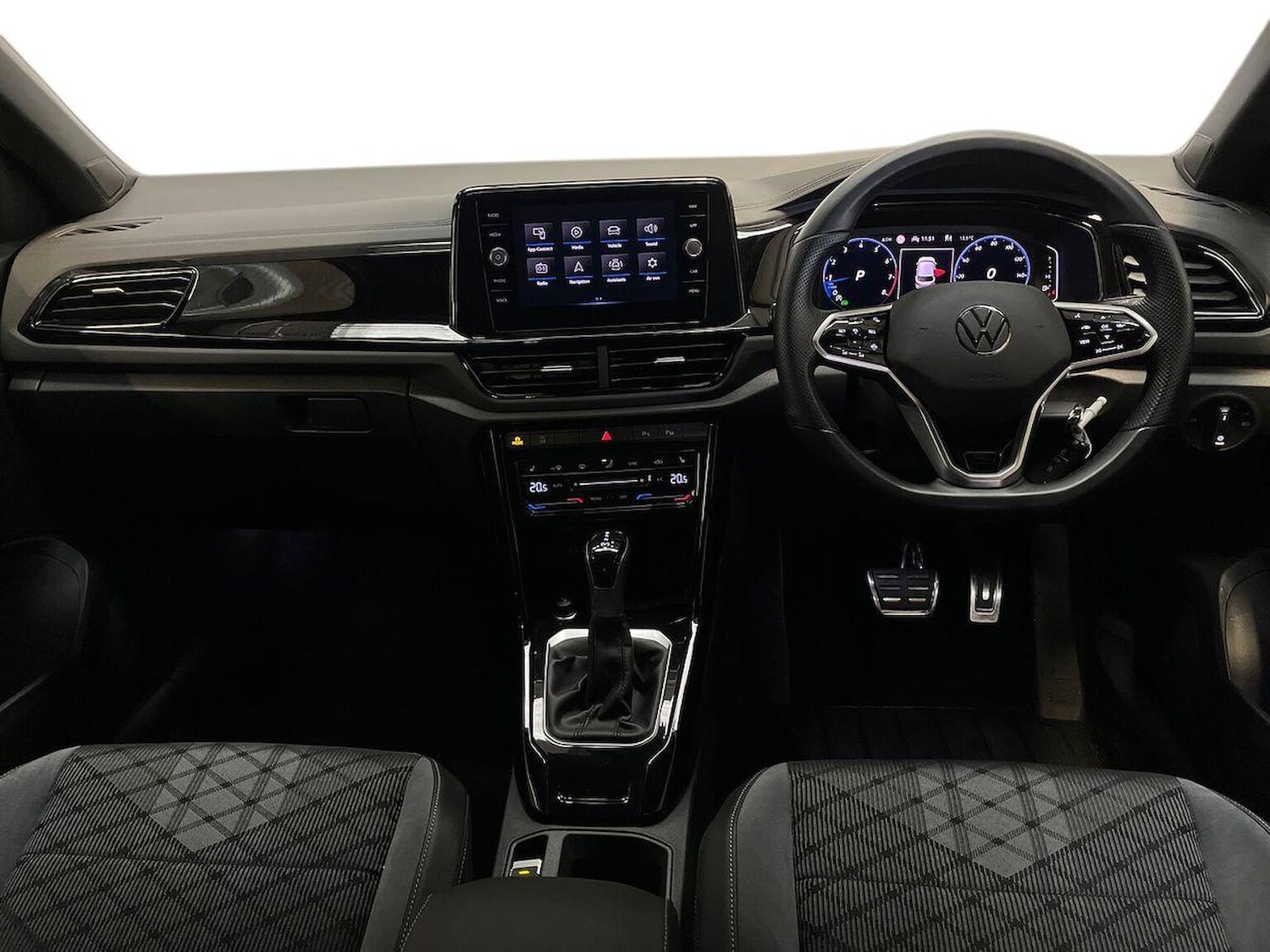 Used Volkswagen T-Roc 2023 for sale - 76144316: Photo 8