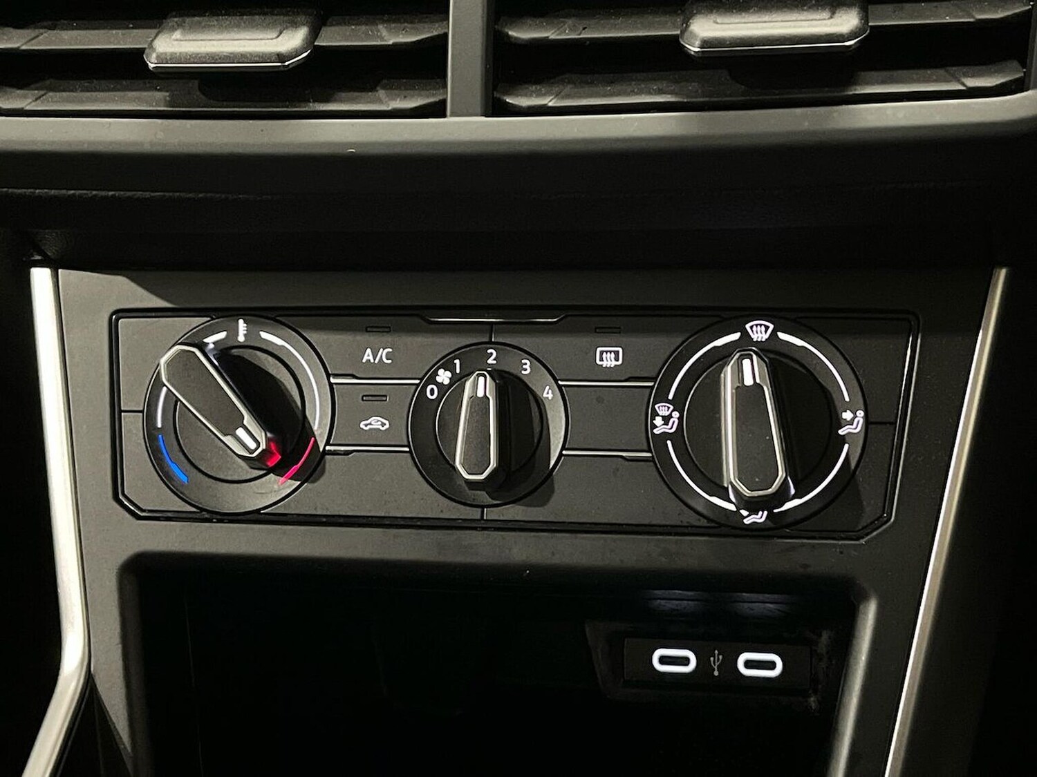 Used Volkswagen Polo 2023 for sale - 78195631: Photo 12