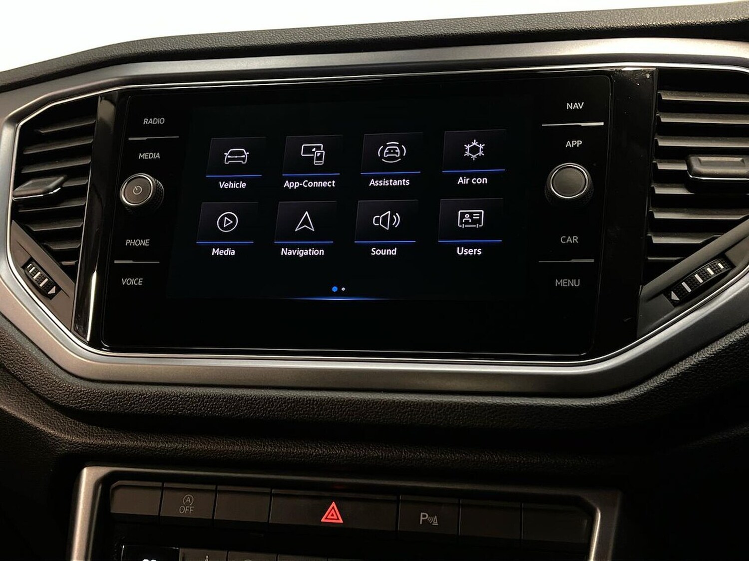Used Volkswagen T-Roc 2022 for sale - 76057888: Photo 11