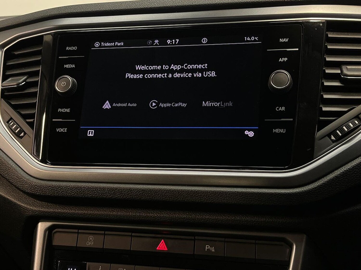 Used Volkswagen T-Roc 2022 for sale - 76057888: Photo 25