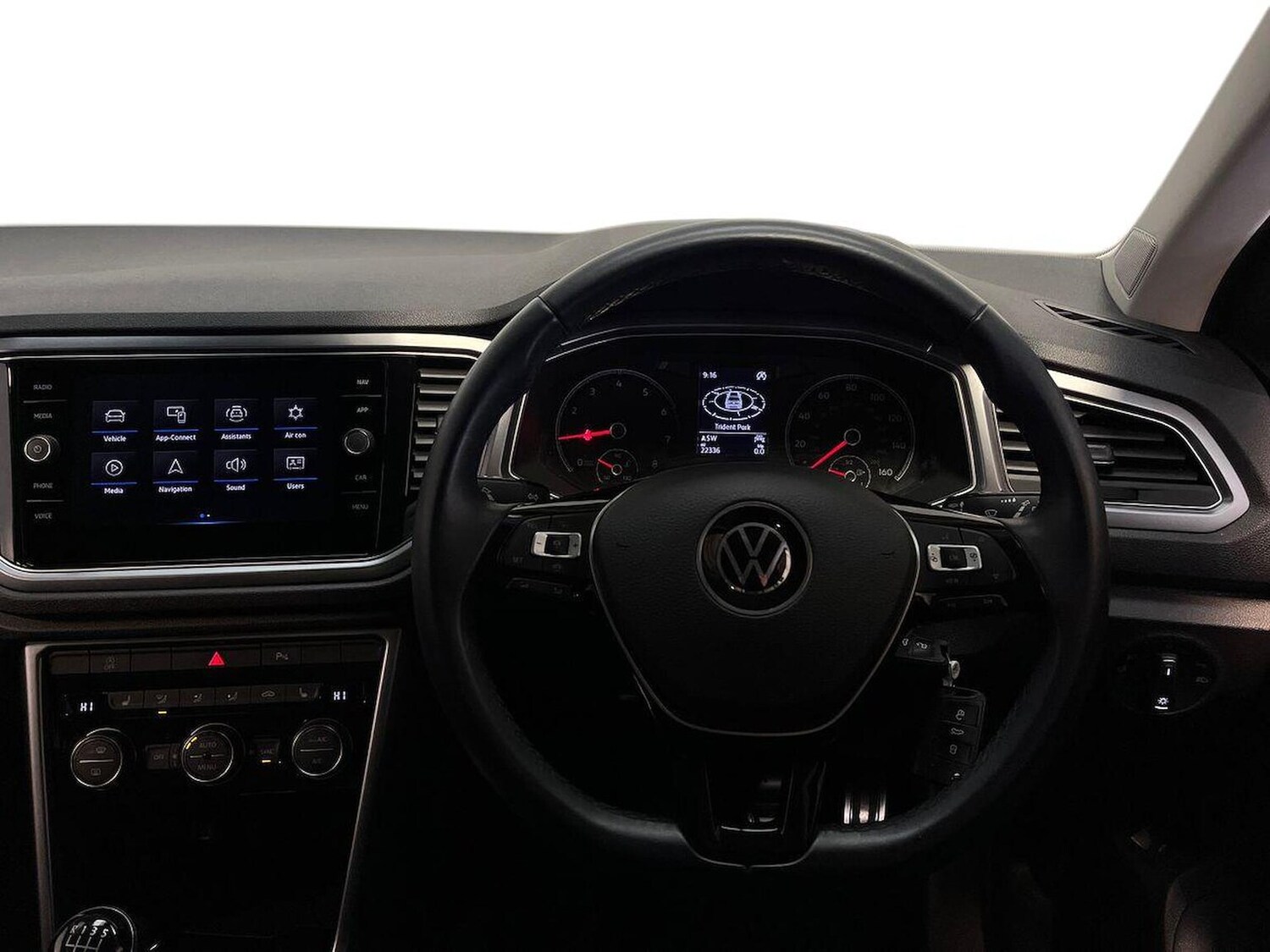 Used Volkswagen T-Roc 2022 for sale - 76057888: Photo 9