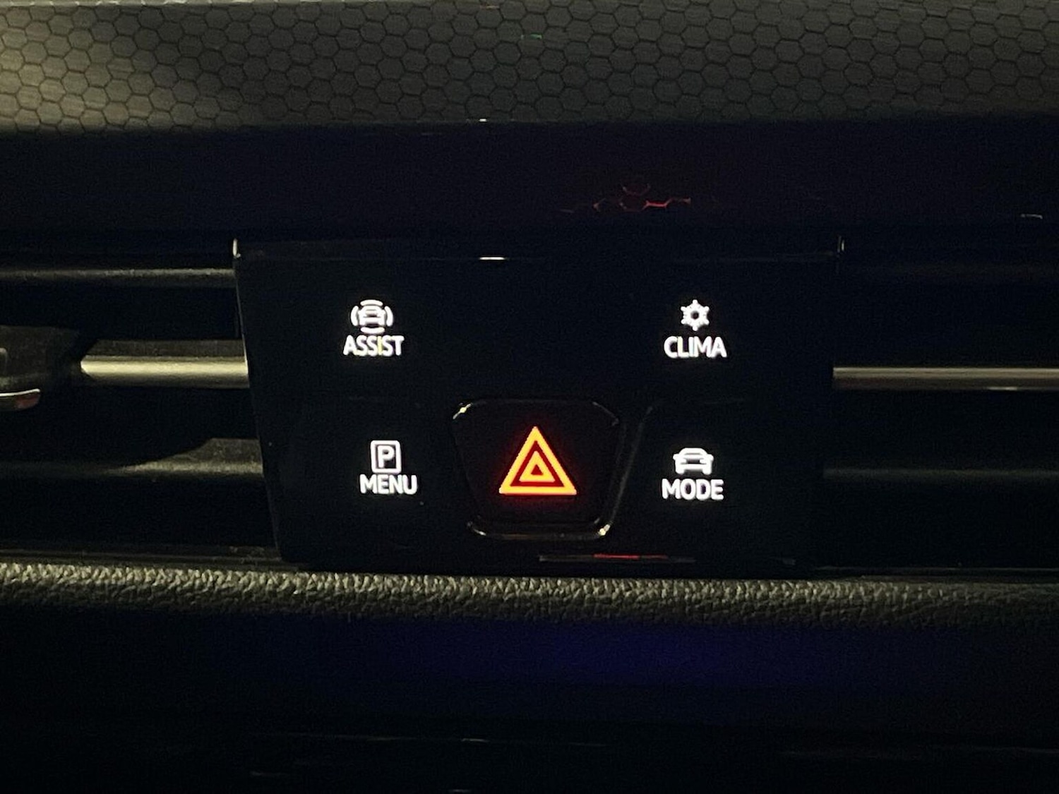 Used Volkswagen Golf 2022 for sale - 77662572: Photo 30