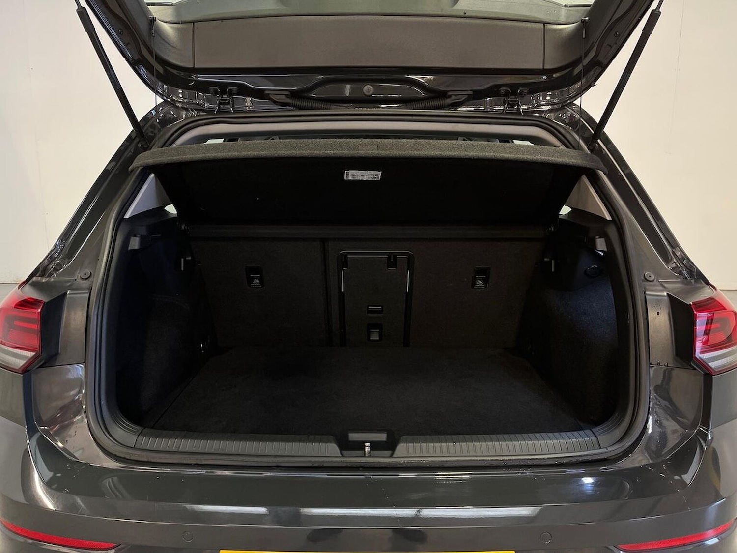 Used Volkswagen Golf 2020 for sale - 76418209: Photo 17