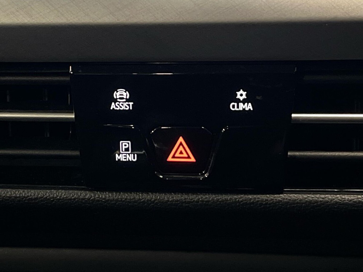 Used Volkswagen Golf 2020 for sale - 76418209: Photo 30