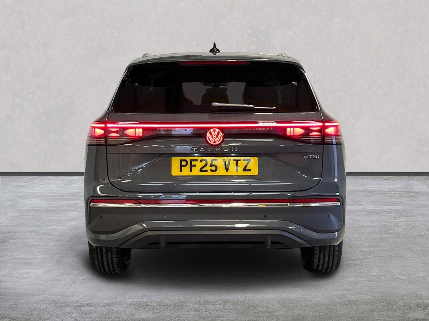 Used Volkswagen Touran 2025 for sale - 76142947: Photo 4
