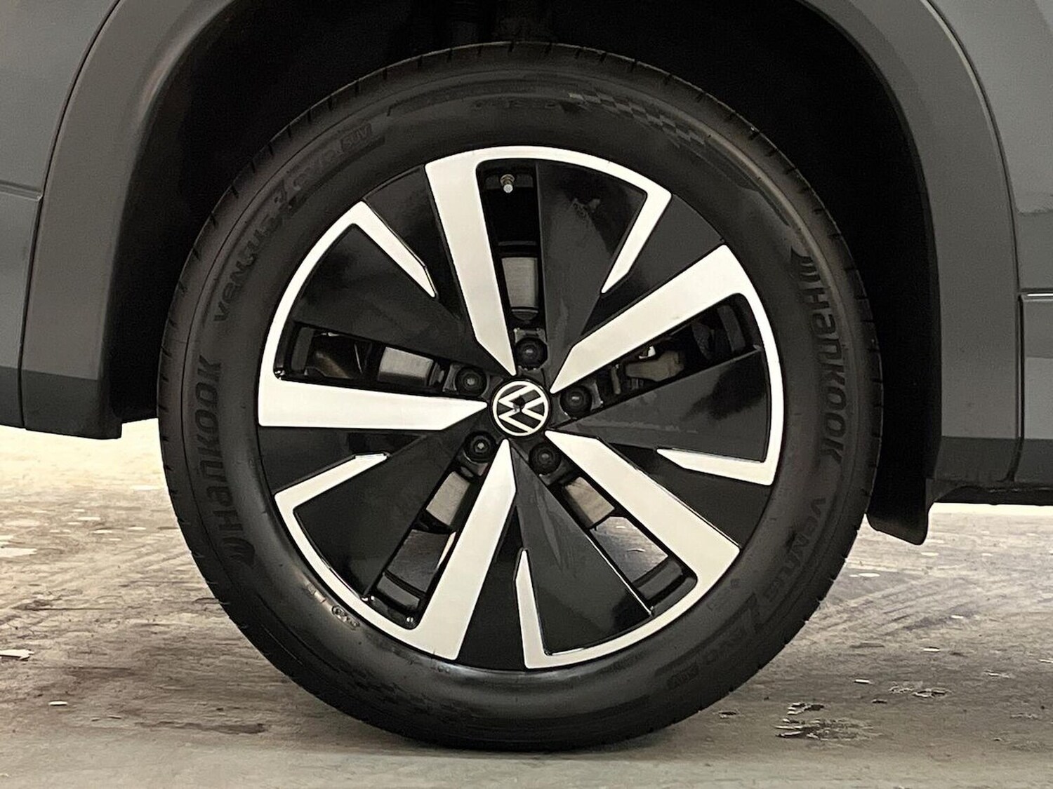 Used Volkswagen Touran 2025 for sale - 76142947: Photo 6