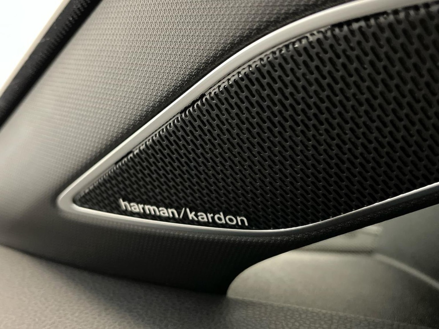 Used Volkswagen Golf 2023 for sale - 76490508: Photo 31