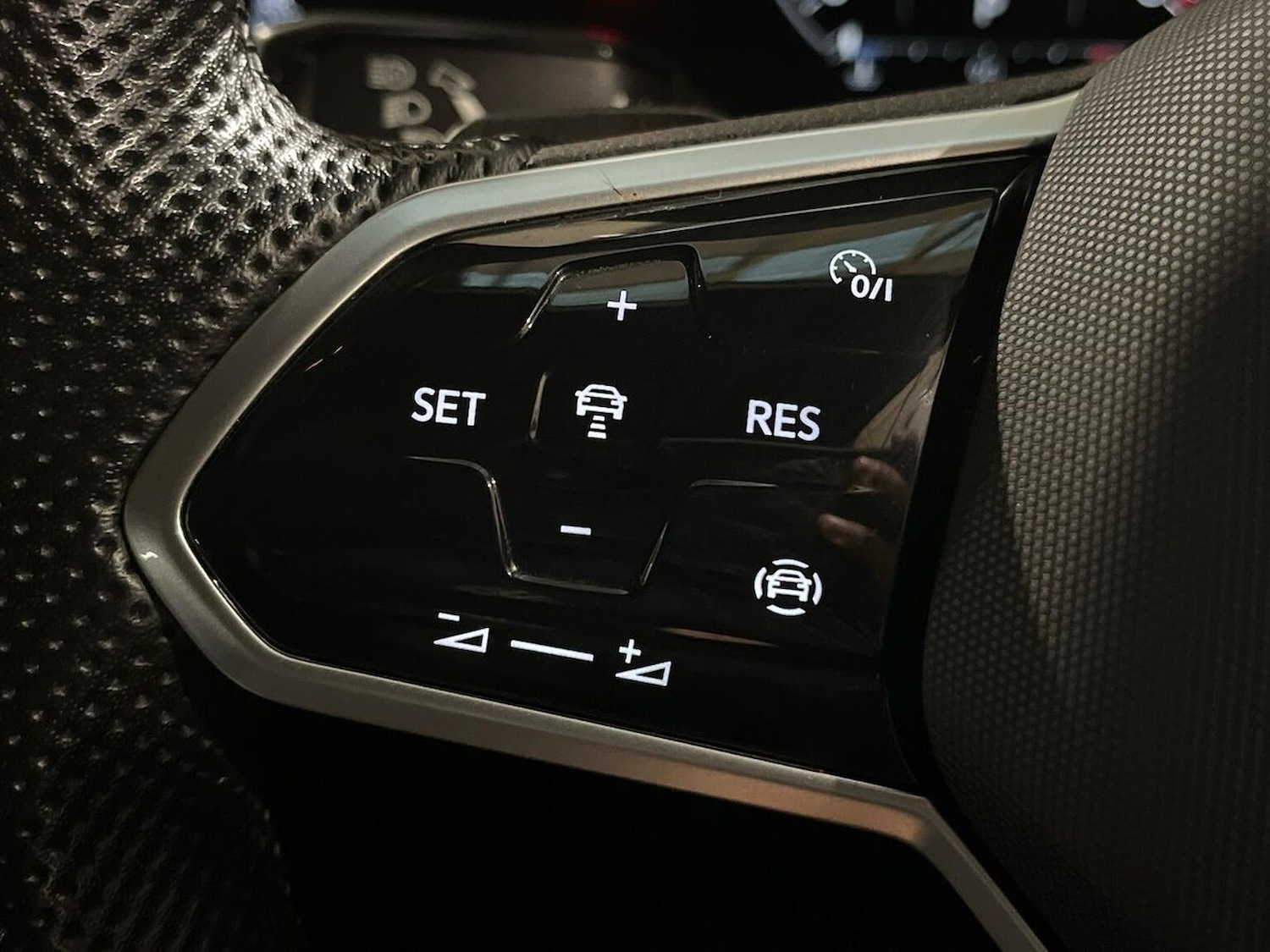 Used Volkswagen Touareg 2021 for sale - 77023472: Photo 29