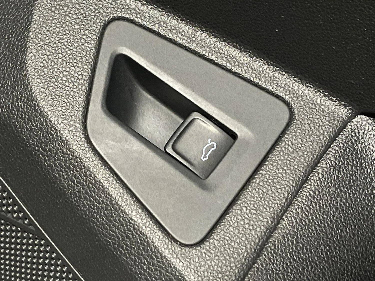 Used Volkswagen Touareg 2021 for sale - 77023472: Photo 39