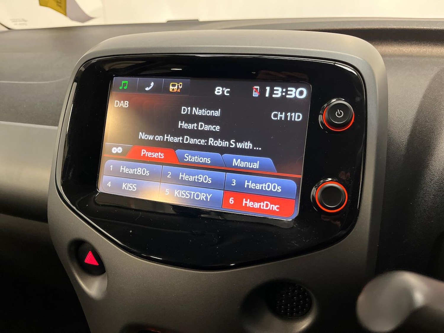 Used Toyota AYGO 2018 for sale - 76628201: Photo 11