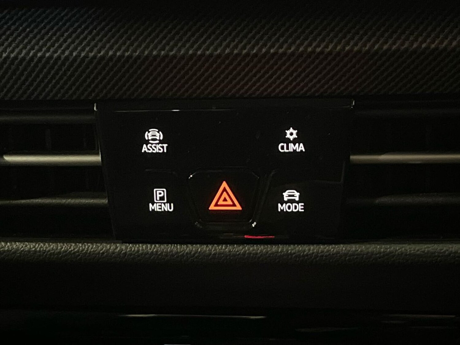 Used Volkswagen Golf 2024 for sale - 78195865: Photo 30