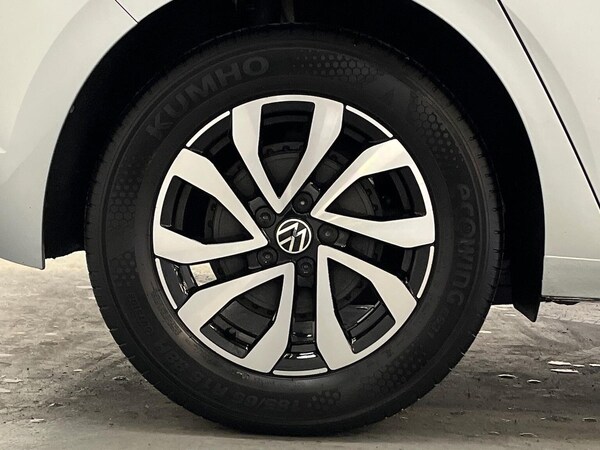 Used Volkswagen Polo 2021 for sale - 76187153: Photo 6
