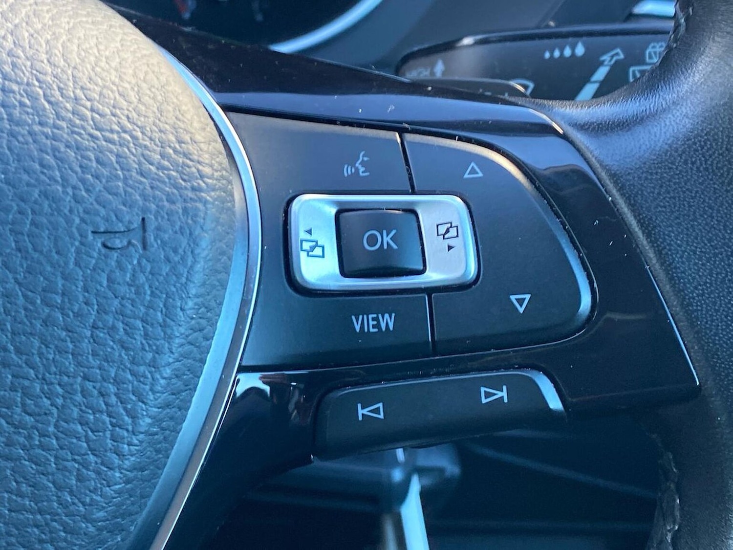 Used Volkswagen Tiguan 2020 for sale - 77023476: Photo 28