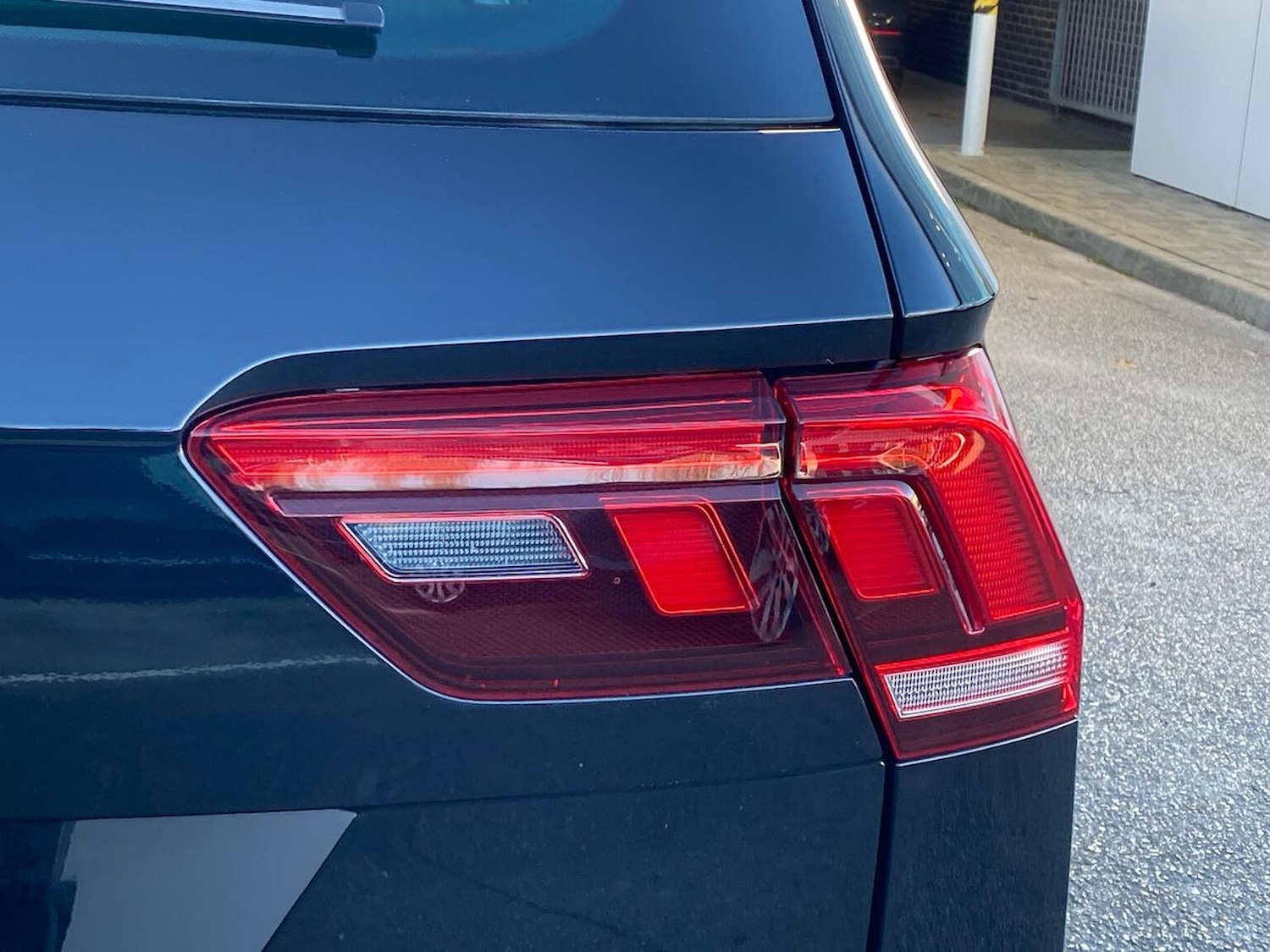 Used Volkswagen Tiguan 2020 for sale - 77023476: Photo 35