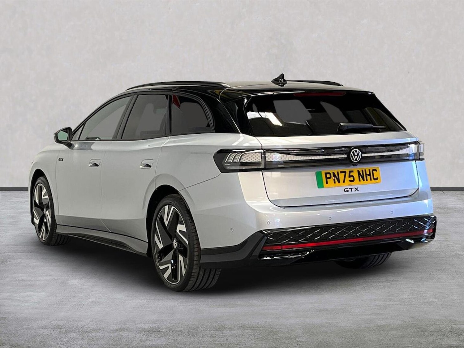 Used Volkswagen ID7 2025 for sale - 76030352: Photo 2
