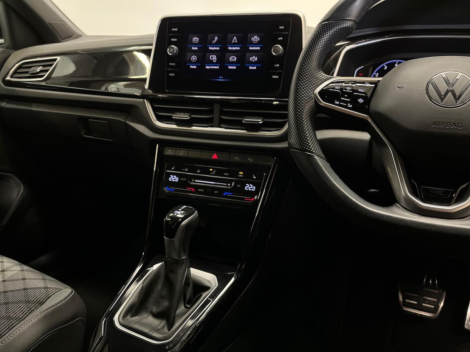 Used Volkswagen T-Roc 2022 for sale - 76478183: Photo 13