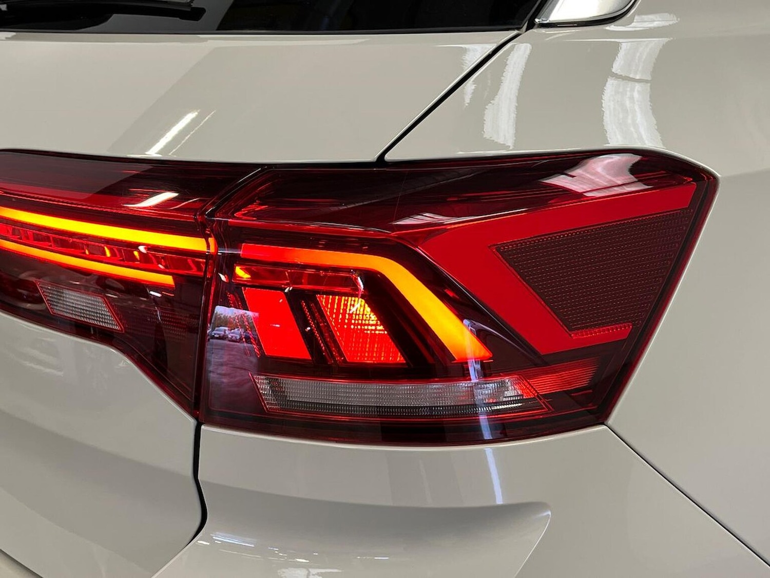 Used Volkswagen T-Roc 2022 for sale - 76478183: Photo 36