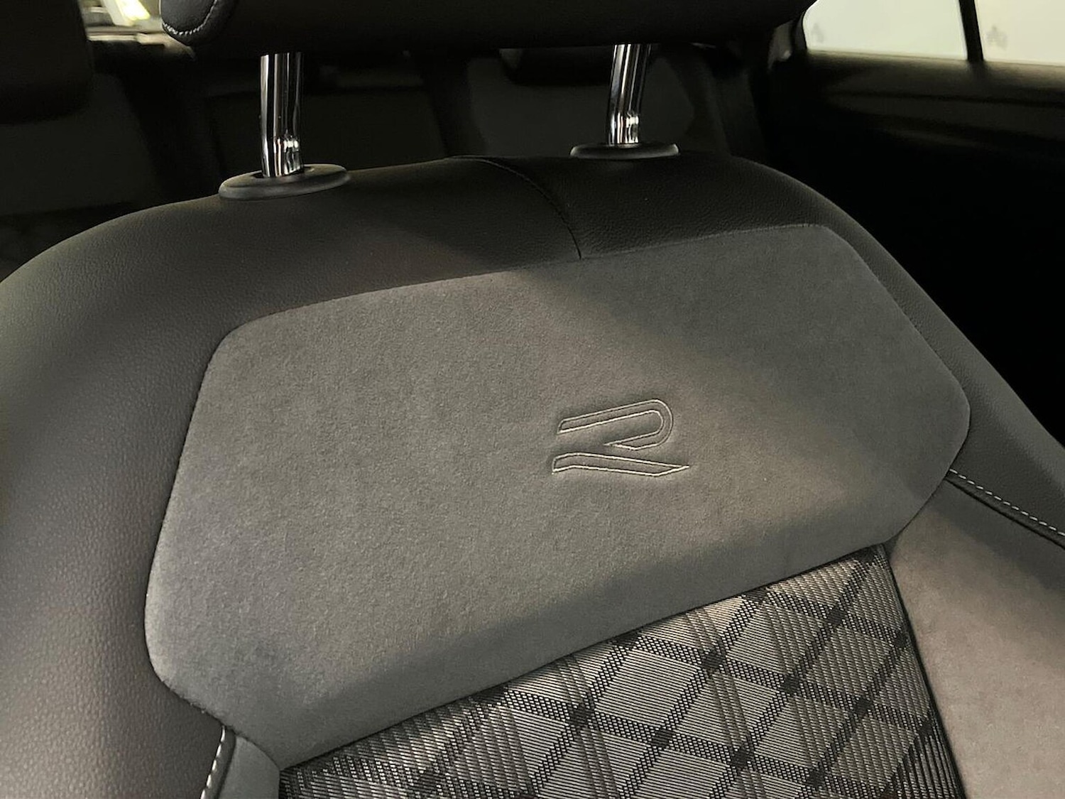 Used Volkswagen T-Roc 2022 for sale - 76478183: Photo 40