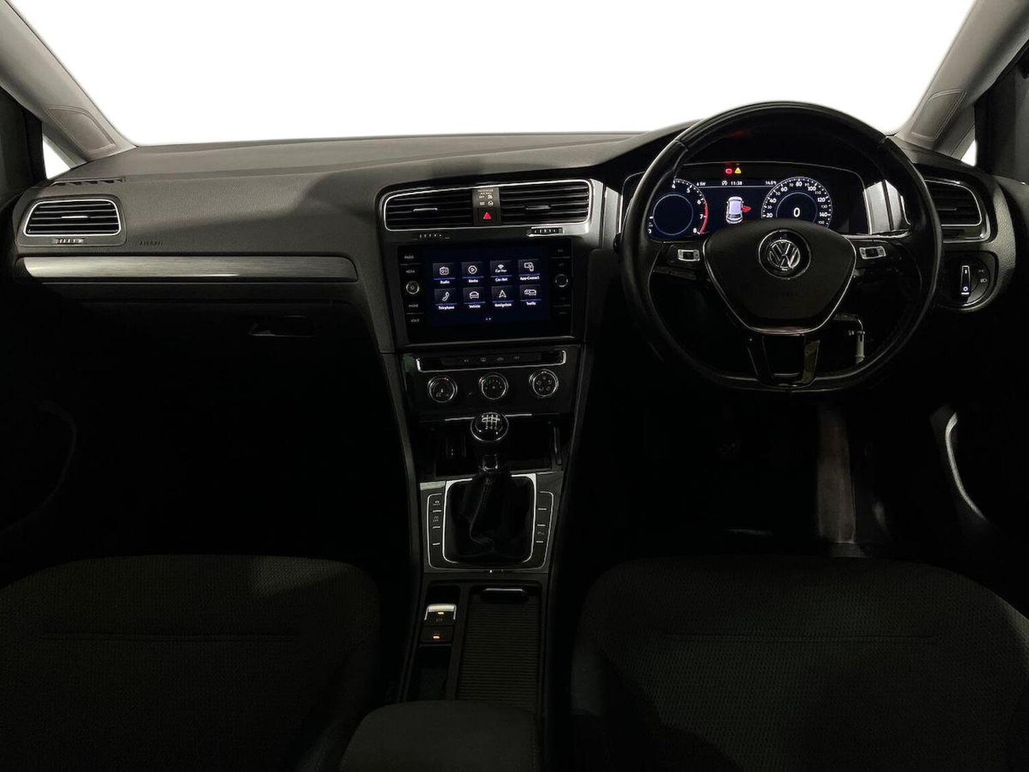 Used Volkswagen Golf 2019 for sale - 77056869: Photo 10