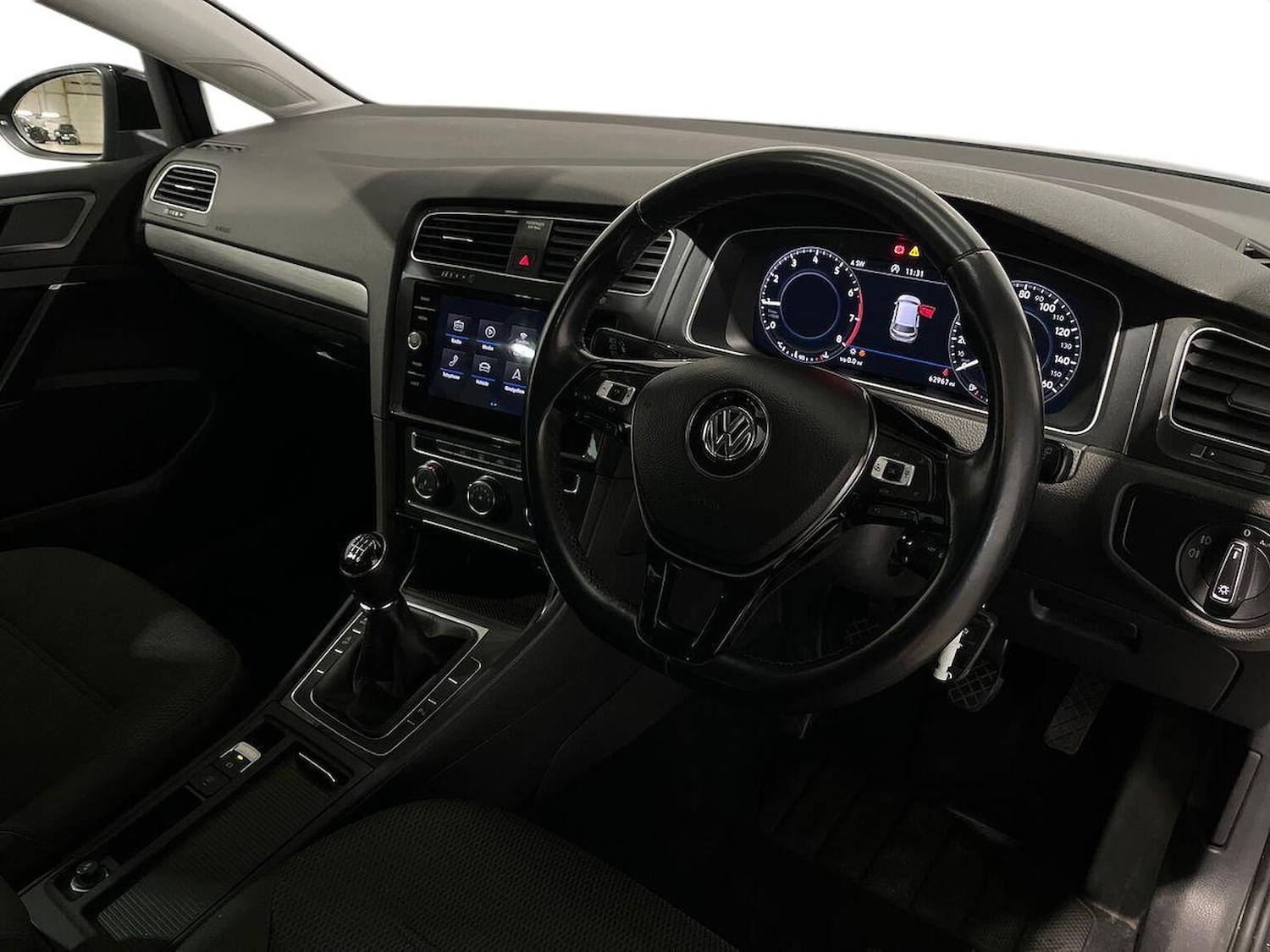 Used Volkswagen Golf 2019 for sale - 77056869: Photo 17